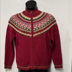 Women’s vintage Tiara International sweater size medium/large